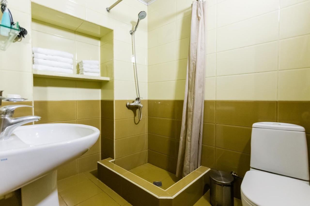 Rustaveli Two Bedroom Apartment With 5 Star Location Tiflis Exterior foto