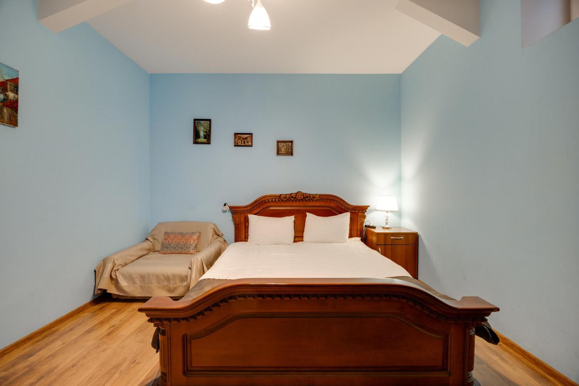 Rustaveli Two Bedroom Apartment With 5 Star Location Tiflis Exterior foto