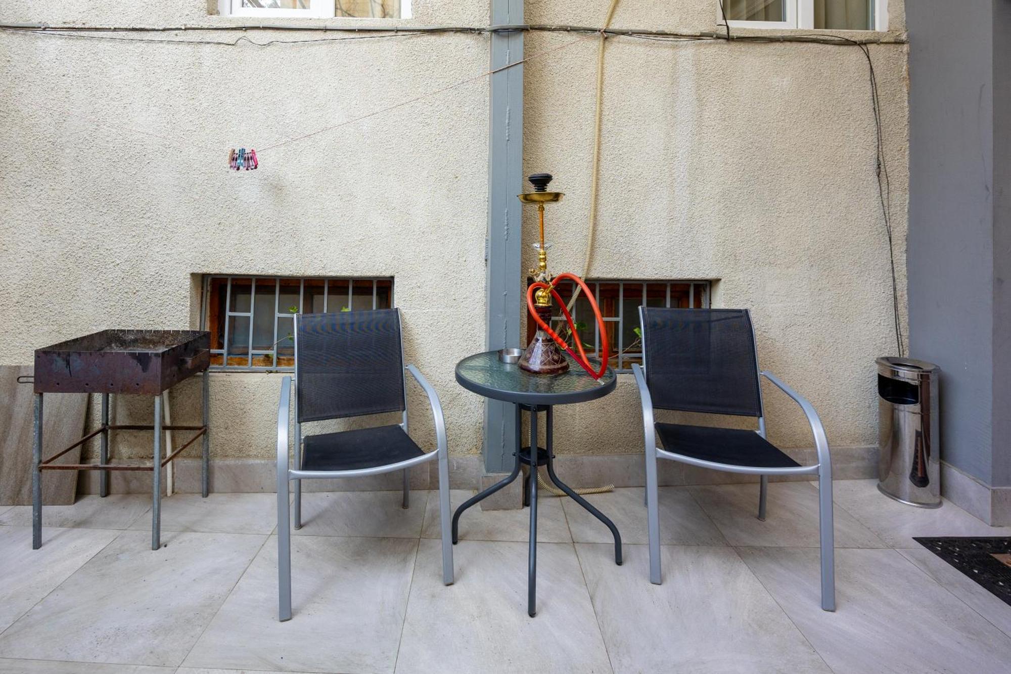 Rustaveli Two Bedroom Apartment With 5 Star Location Tiflis Exterior foto